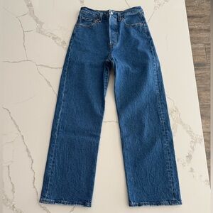 Levi’s Premium Ribcage Ankle Straight Jeans